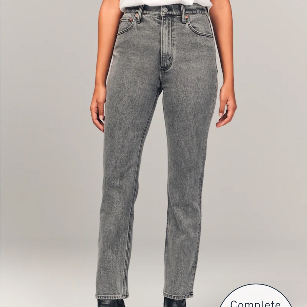 Abercrombie Ultra High Rise Straight Ankle Jeans 27S